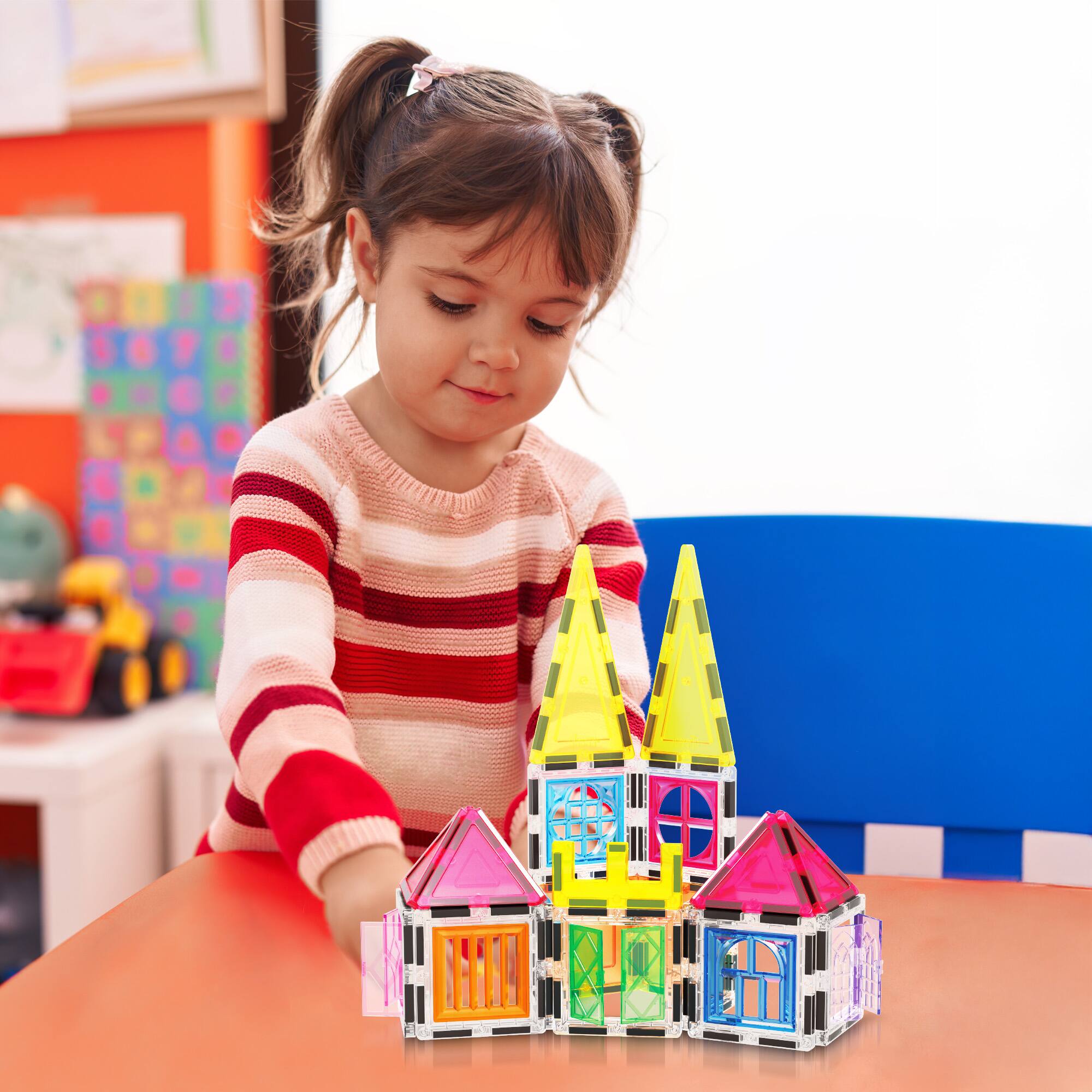 PicassoTiles 61-Piece Magnetic Tile Set with Windows & Doors